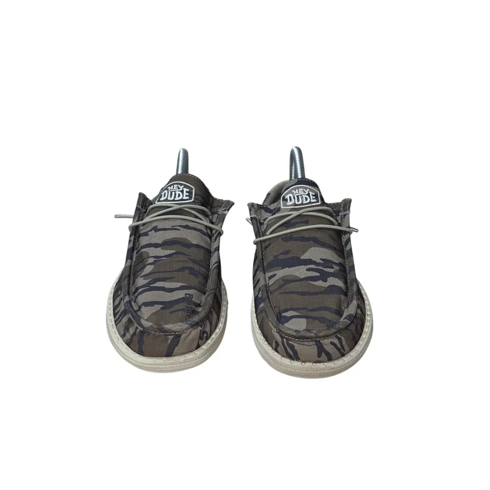 Hey Dude Wally Mossy Oak Shoes Kids Size 6 Brown Camo Canvas Slip On Comfort